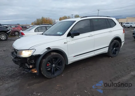 2019 Volkswagen Tiguan 2.0T Se/2.0T Sel/2.0T Sel R-Line/2.0T Sel R-Line Black из США, поврежденный, VIN 3VV2B7AX0KM092820